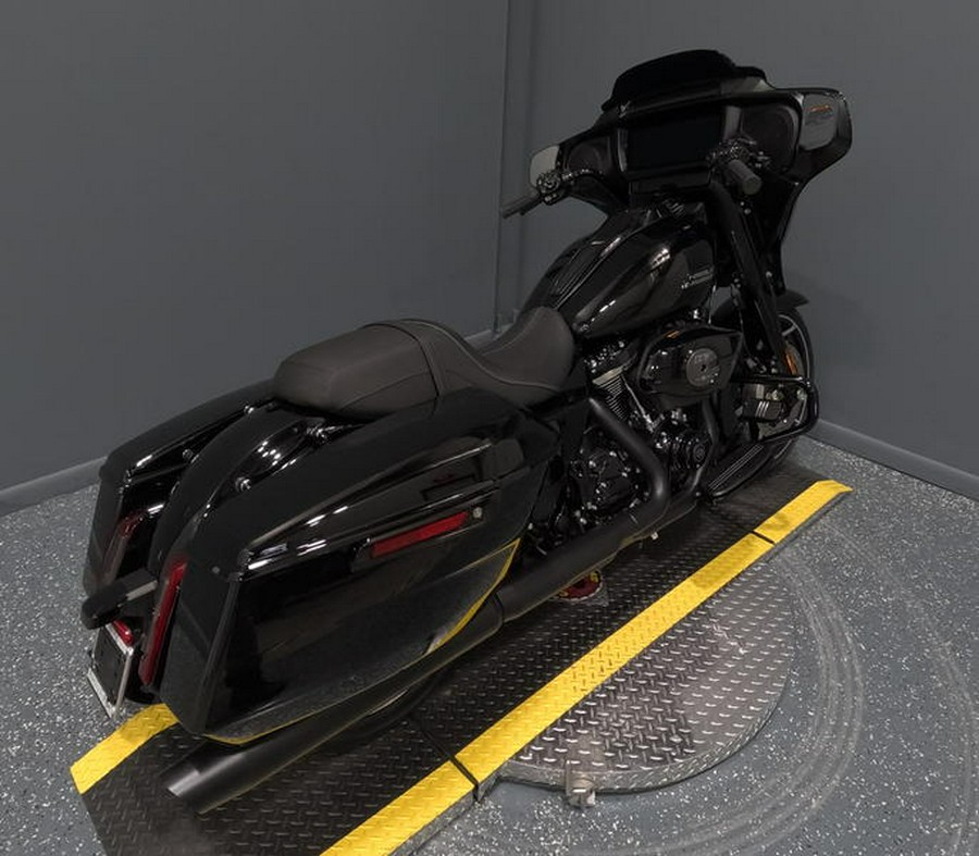 2024 Harley-Davidson® FLHX - Street Glide®