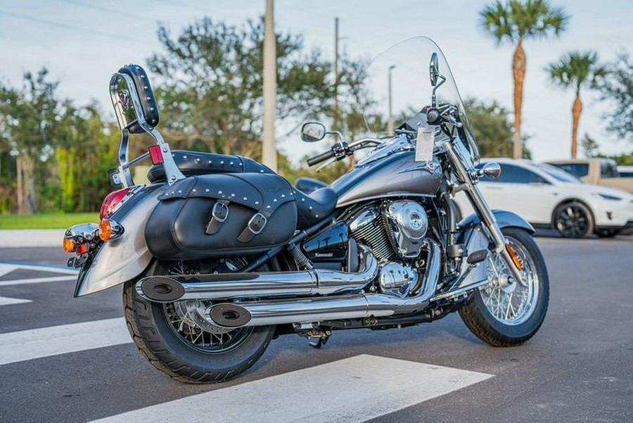 2024 Kawasaki Vulcan® 900 Classic Classic LT