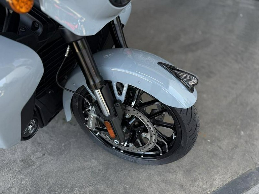 2025 Indian Motorcycle® Roadmaster® PowerPlus Dark Horse® 112 Storm Gray