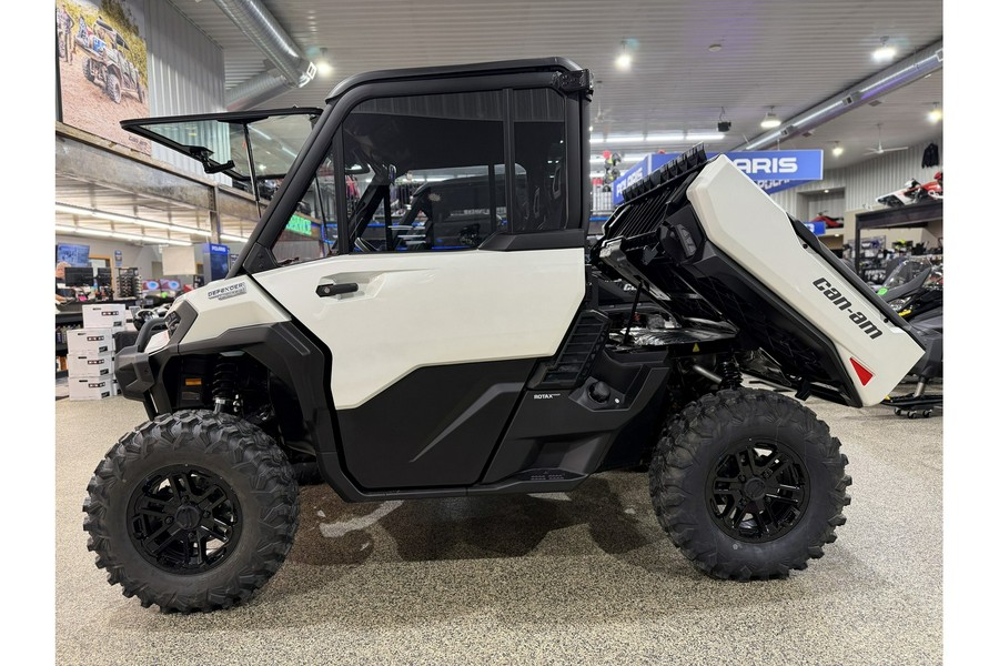 2026 Can-Am DEFENDER LIMITED HD11