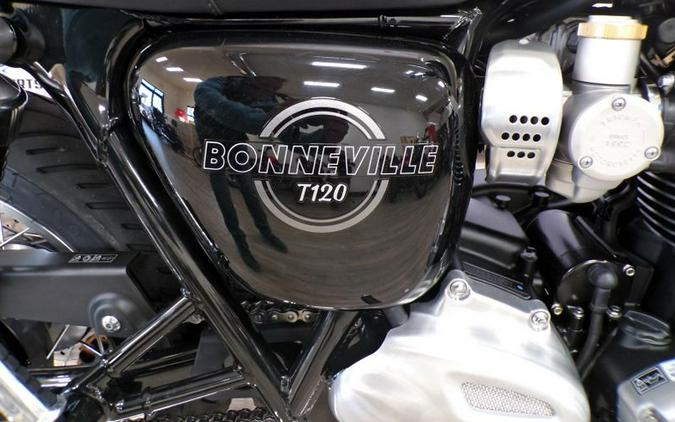 New 2026 Triumph Bonneville T120