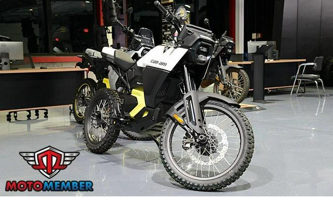 2025 Can-Am Origin® Base