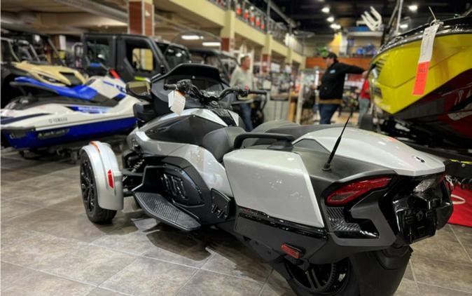 2023 Can-Am™ Spyder RT Base