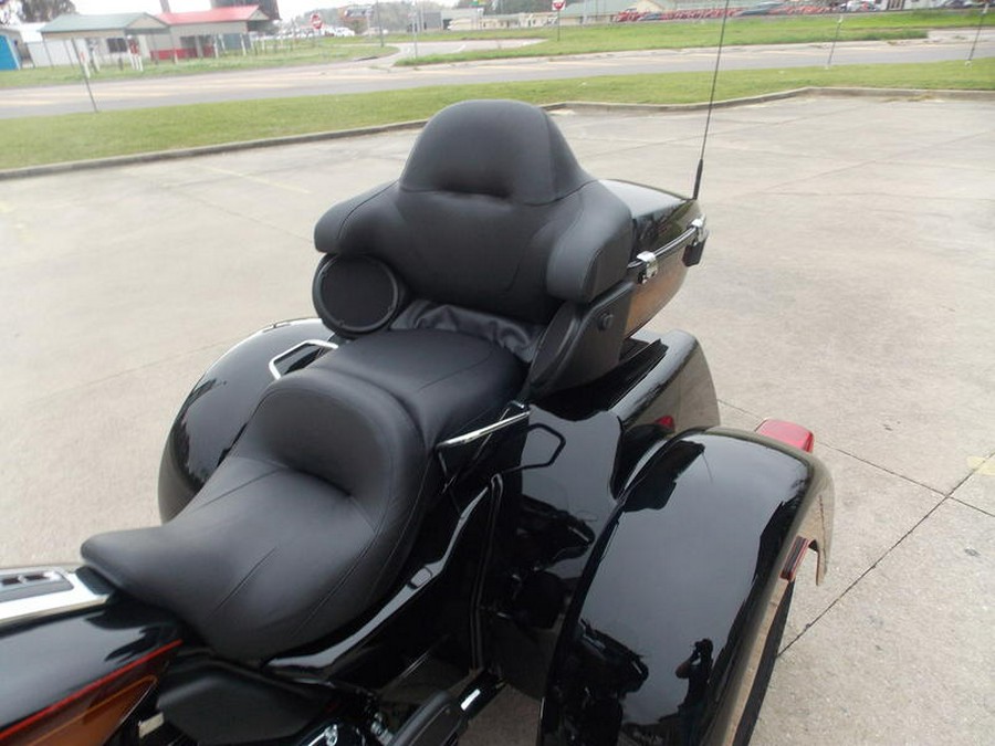 2024 Harley-Davidson® FLHTCUTG - Tri Glide® Ultra