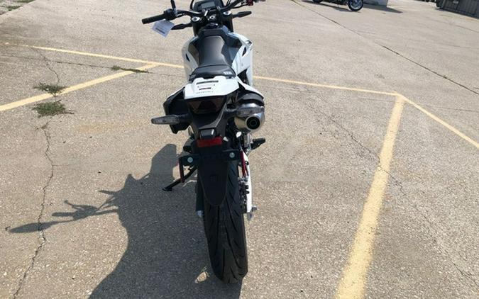 2025 Suzuki DR-Z 4SM