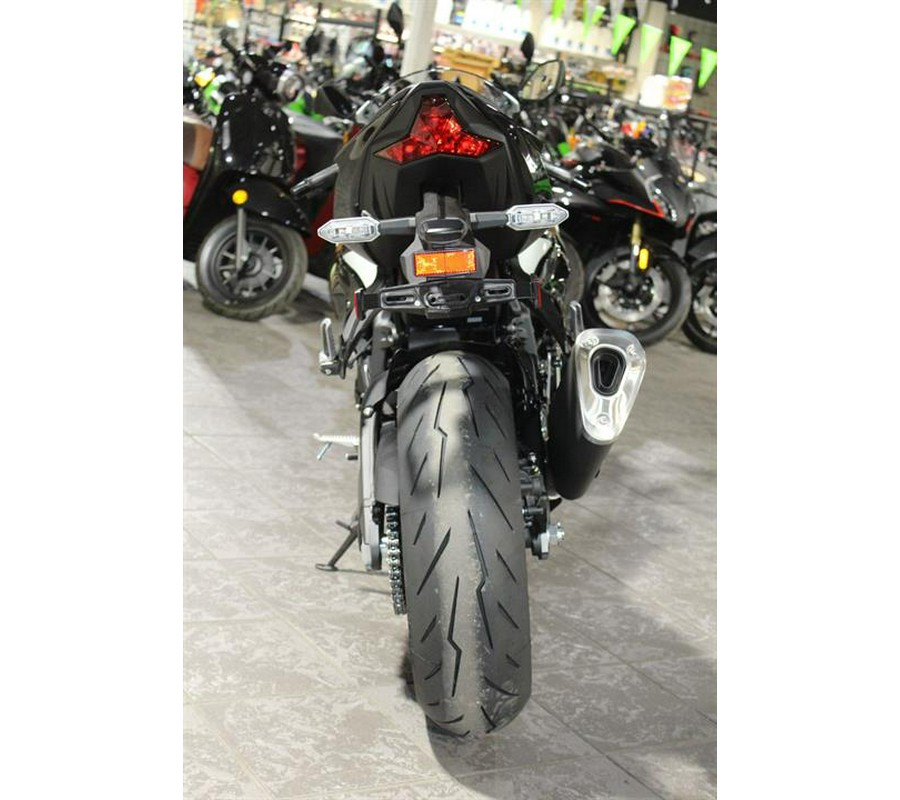 2026 Kawasaki Ninja ZX-6R