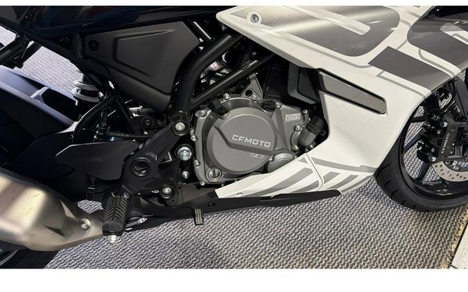 2026 CFMOTO 300 SS NEBULA