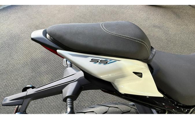 2026 CFMOTO 300 SS NEBULA