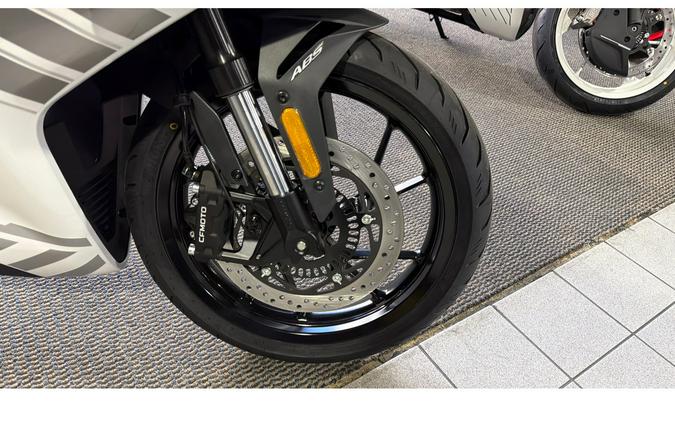 2026 CFMOTO 300 SS NEBULA