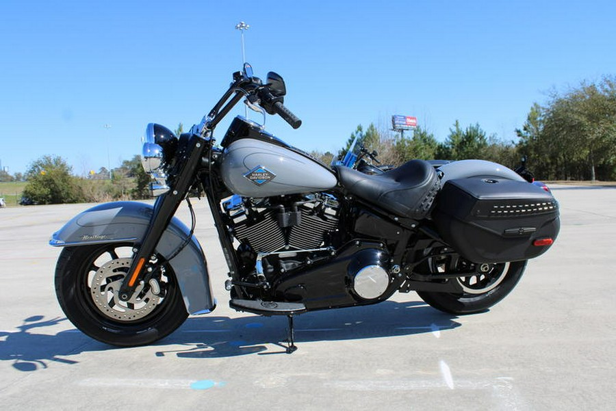 2026 Harley-Davidson® FLHC - Heritage Classic