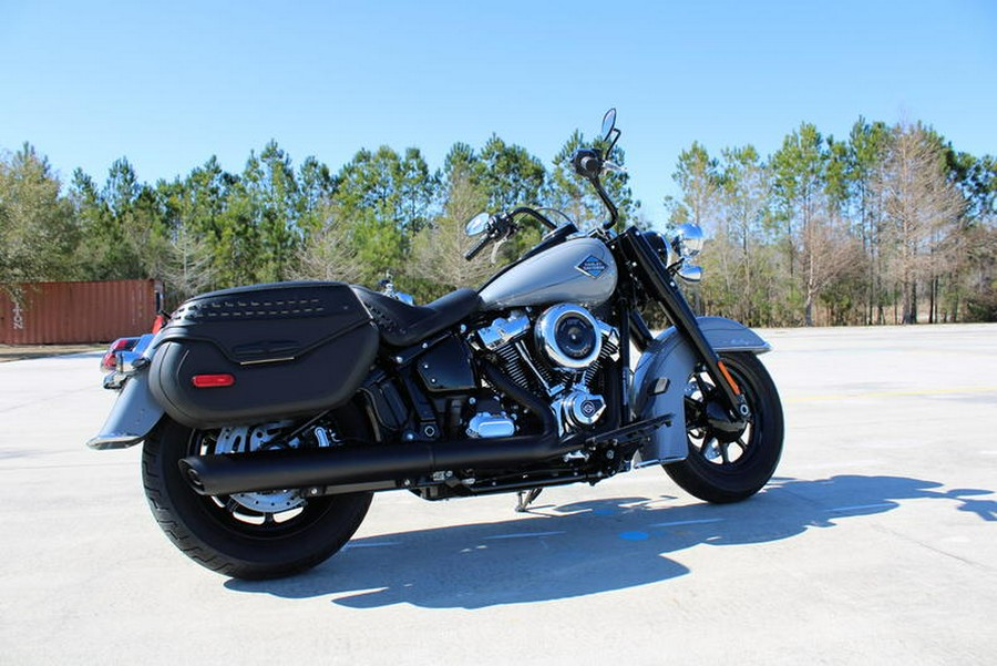 2026 Harley-Davidson® FLHC - Heritage Classic