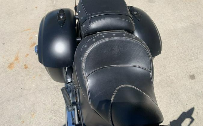 2018 Indian Chieftain Dark Horse ABS Thunder Black Smoke