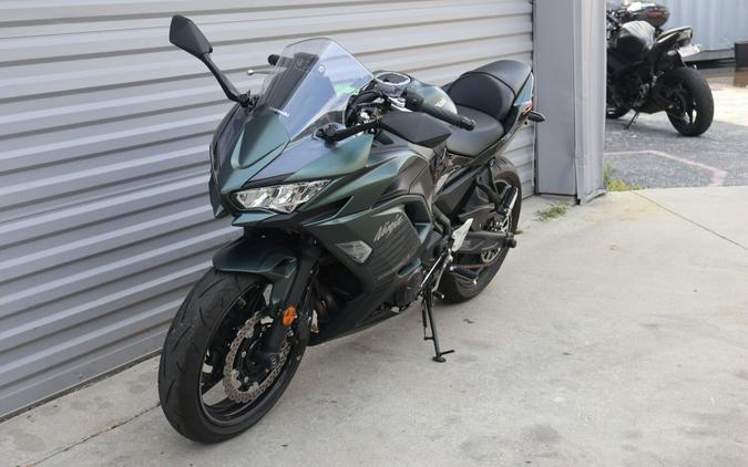 2025 Kawasaki Ninja 650 ABS