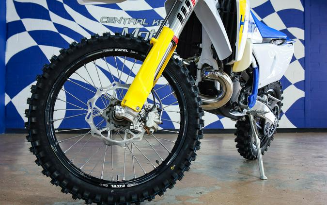 2027 TE 300 - Husqvarna Motorcycles
