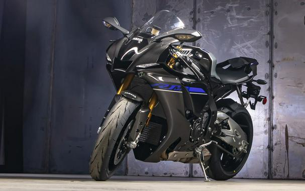 2024 Yamaha YZF-R1M