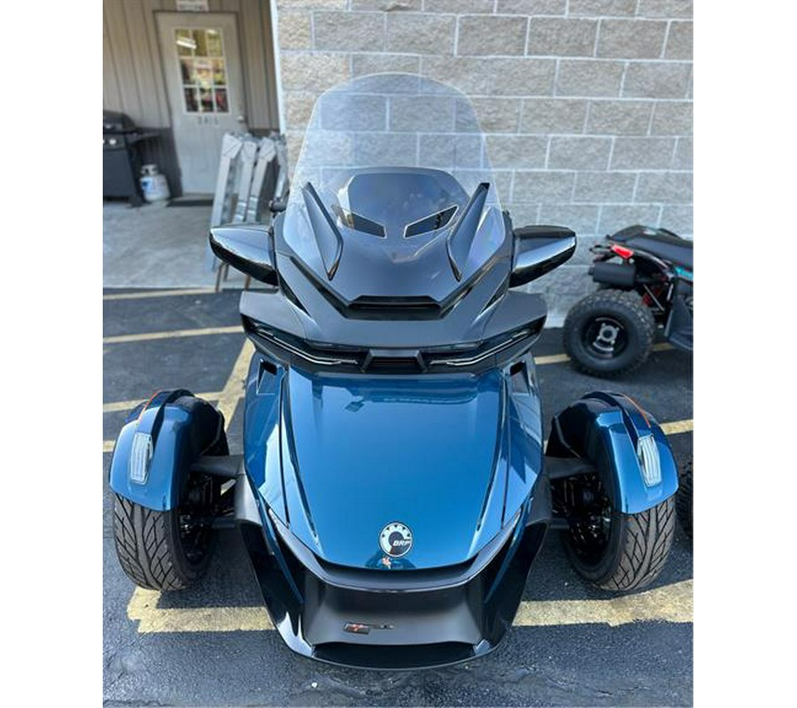 2023 Can-Am Spyder RT