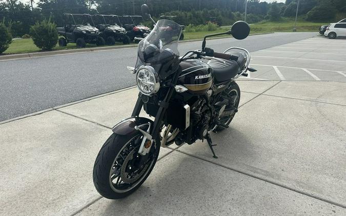 2025 Kawasaki Z900RS ABS