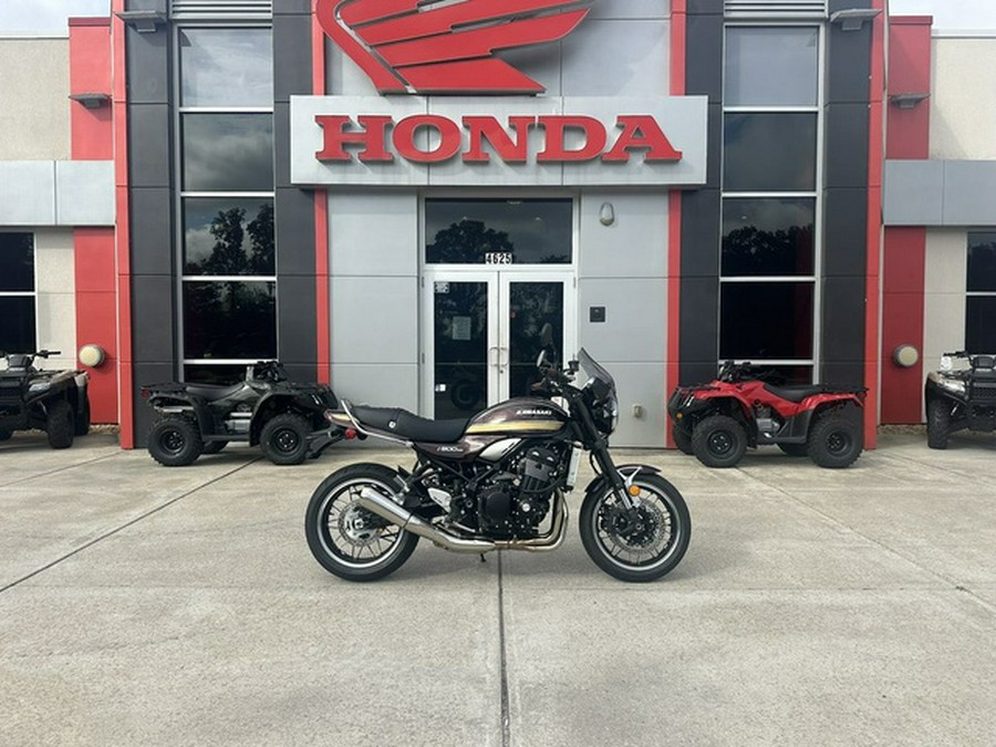 2025 Kawasaki Z900RS ABS