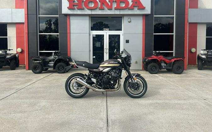2025 Kawasaki Z900RS ABS