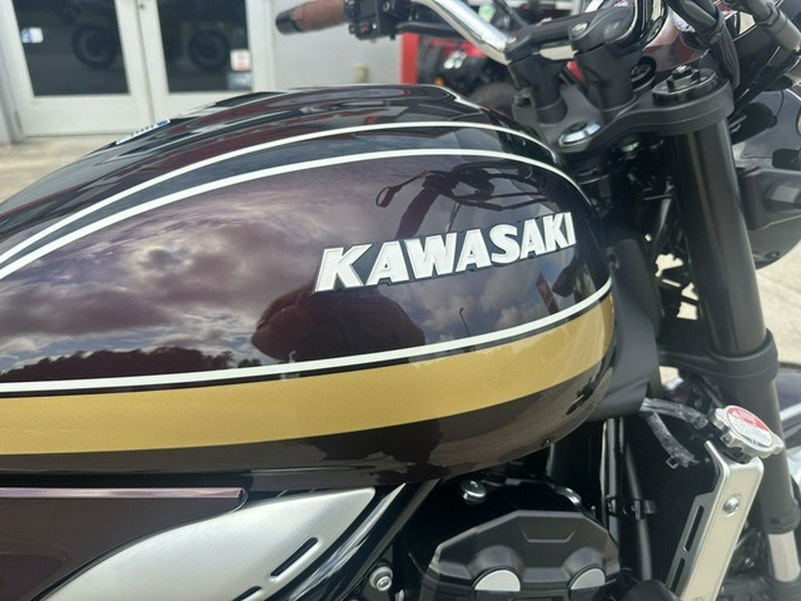 2025 Kawasaki Z900RS ABS