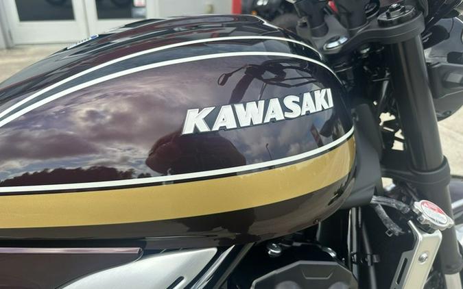 2025 Kawasaki Z900RS ABS
