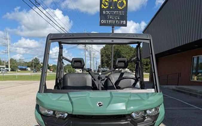2026 Can-Am Defender HD9