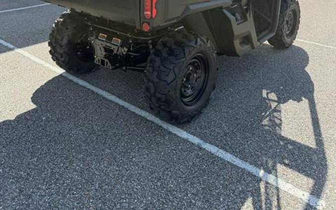 2026 Can-Am Defender HD9