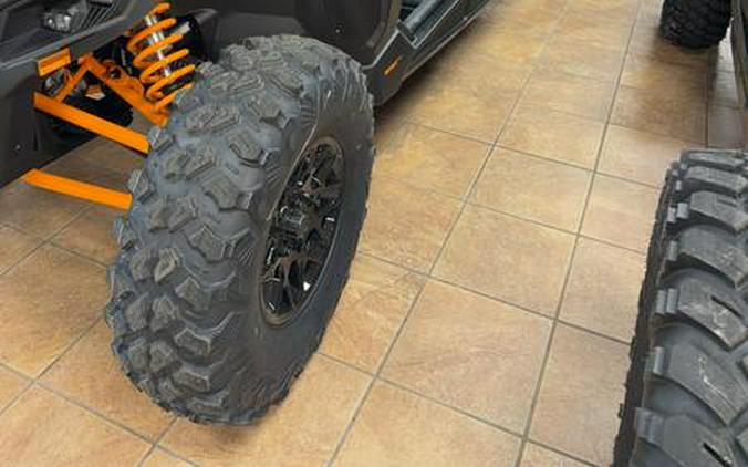 2026 Can-Am® Maverick X3 MAX DS Turbo Scandi Blue & Orange Crush