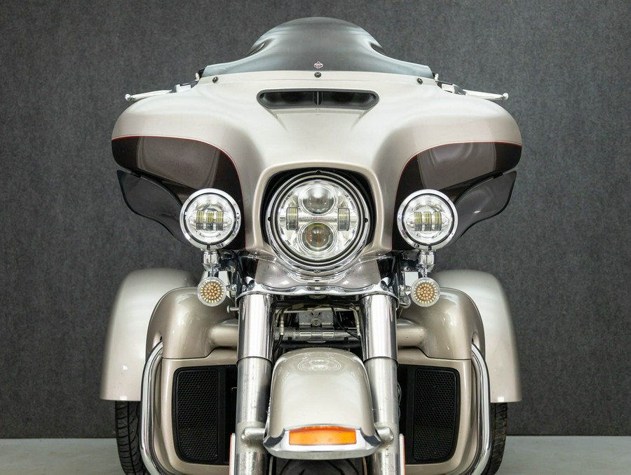 2018 HARLEY DAVIDSON FLHTCUTG TRI GLIDE ULTRA