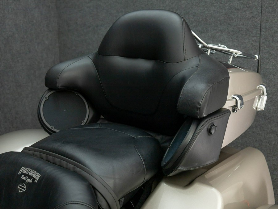 2018 HARLEY DAVIDSON FLHTCUTG TRI GLIDE ULTRA