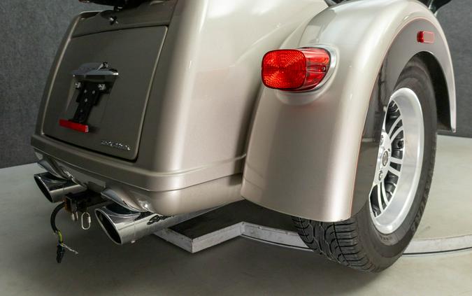 2018 HARLEY DAVIDSON FLHTCUTG TRI GLIDE ULTRA