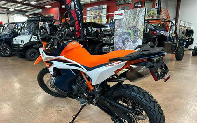 2025 KTM 890 Adventure R