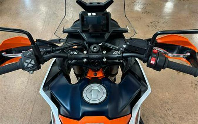 2025 KTM 890 Adventure R