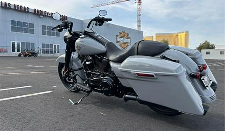 2025 Harley-Davidson Road King® Special