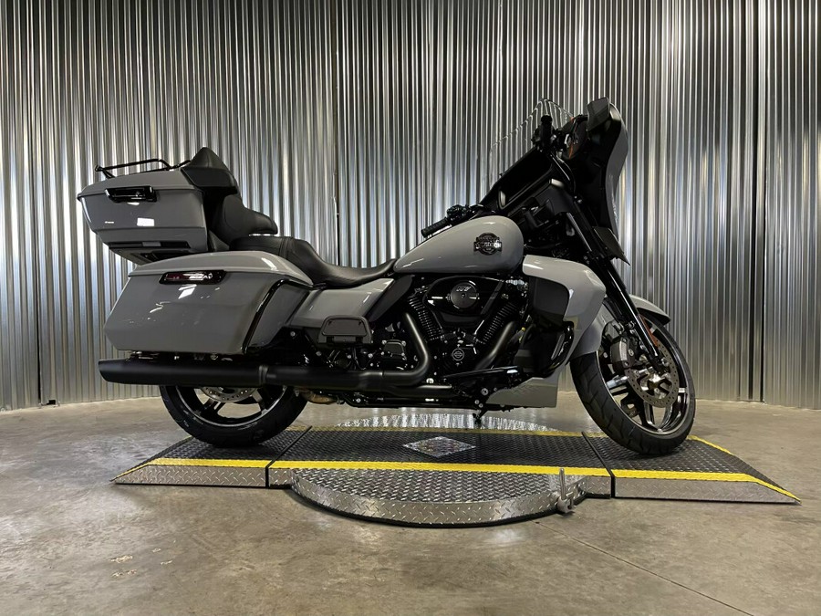 2025 Harley-Davidson Street Glide Ultra
