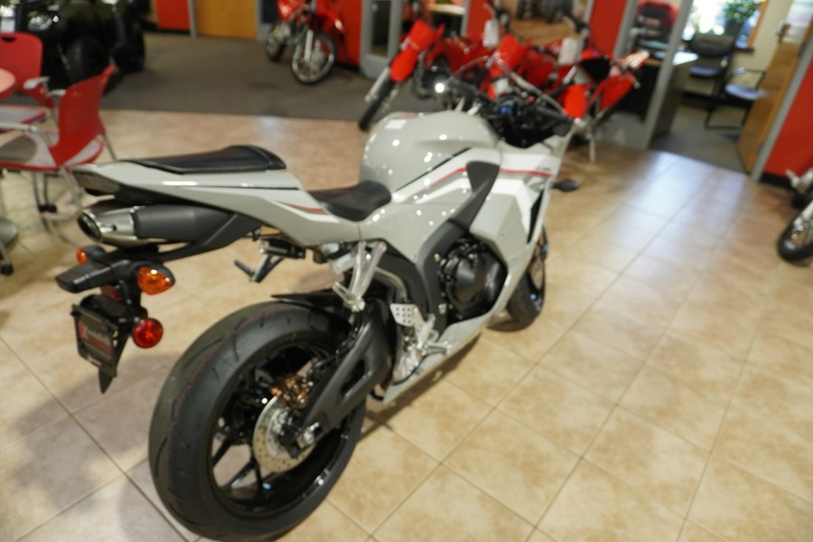 2026 Honda CBR600RRT
