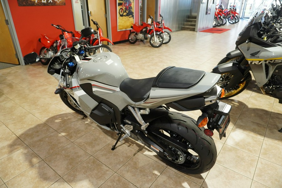 2026 Honda CBR600RRT