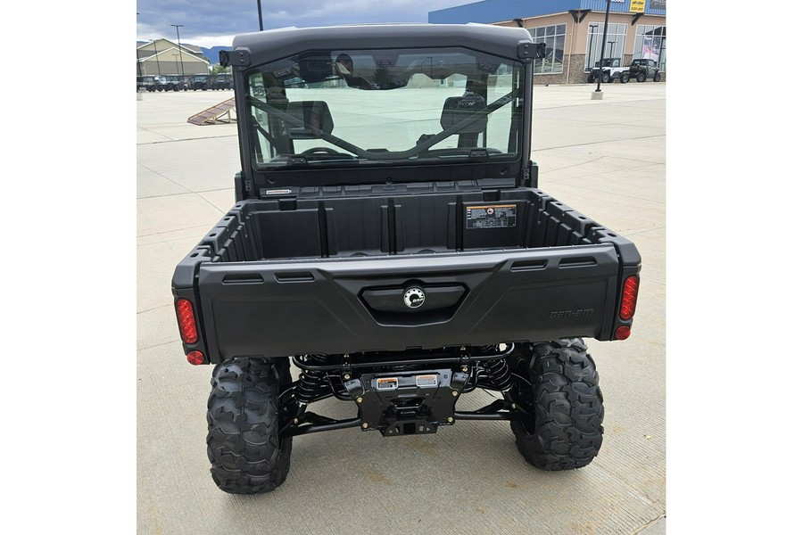 2026 Can-Am Defender DPS CAB HD9