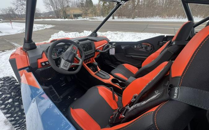 2025 Polaris® RZR Pro S Ultimate Orange Burst / Zenith Blue