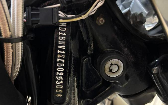 2014 Harley-Davidson® FLSTC - Heritage Softail® Classic