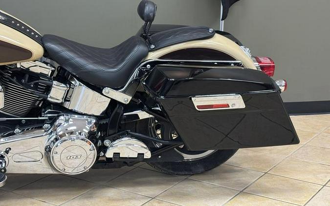 2014 Harley-Davidson® FLSTC - Heritage Softail® Classic