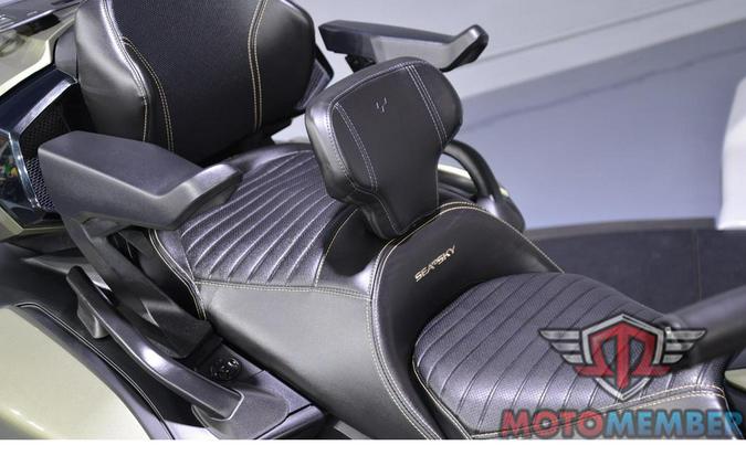 2021 Can-Am Spyder RT Sea-to-Sky
