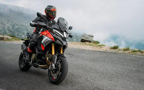 2026 Ducati Multistrada V4 Pikes Peak