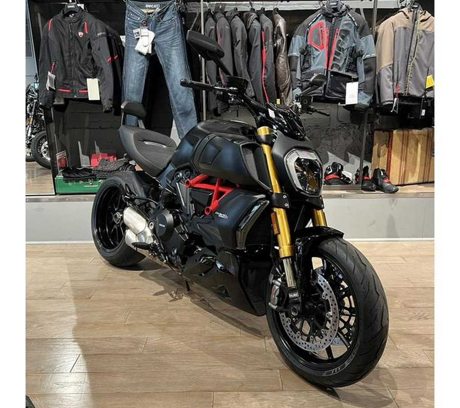 2019 Ducati Diavel 1260 S Total Black