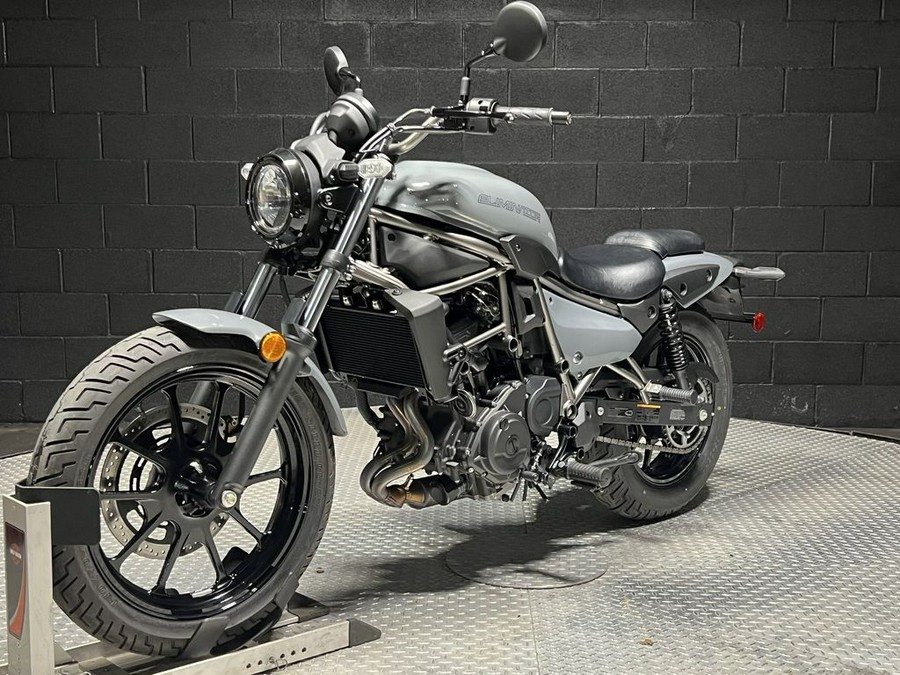 2024 Kawasaki Eliminator® Pearl Storm Gray