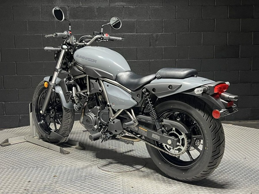 2024 Kawasaki Eliminator® Pearl Storm Gray