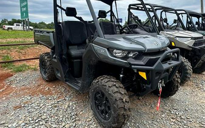 2024 Can-Am Defender XT HD7