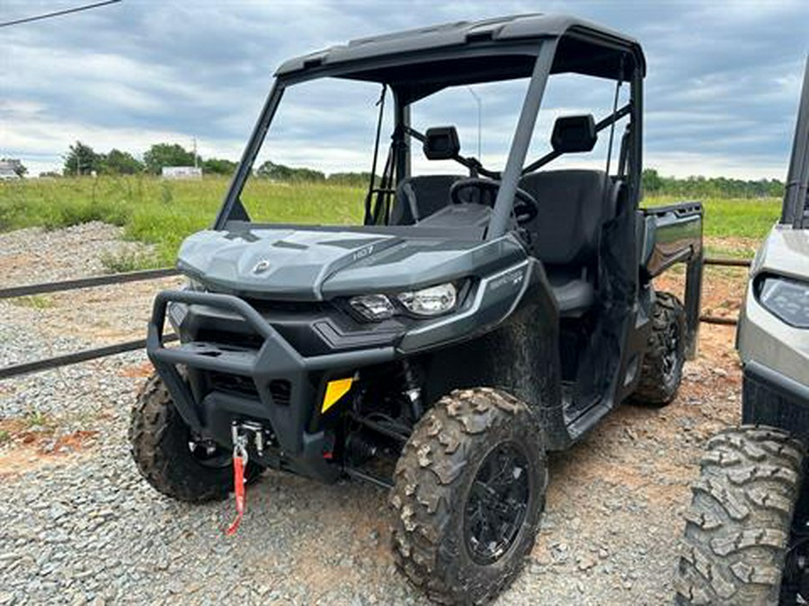 2024 Can-Am Defender XT HD7