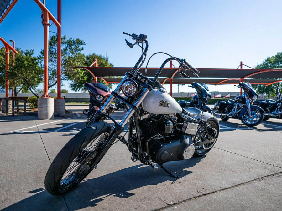 Custom 2016 Dyna Street Bob FXDB103