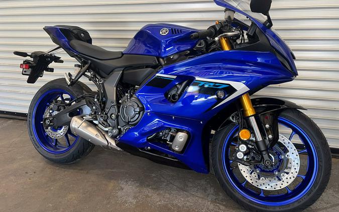 2025 Yamaha YZF R7